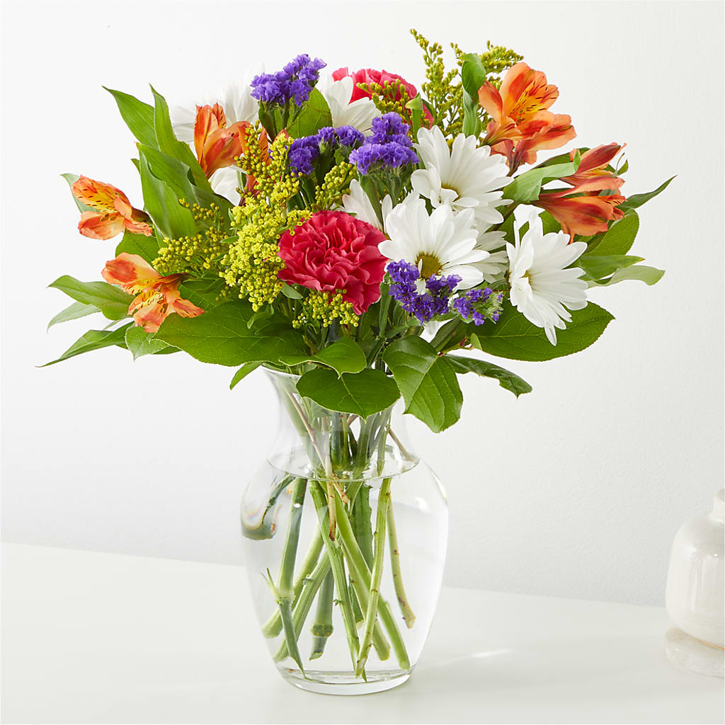 Oopsie Daisy Bouquet – Rimmon Heights Florist, Manchester NH