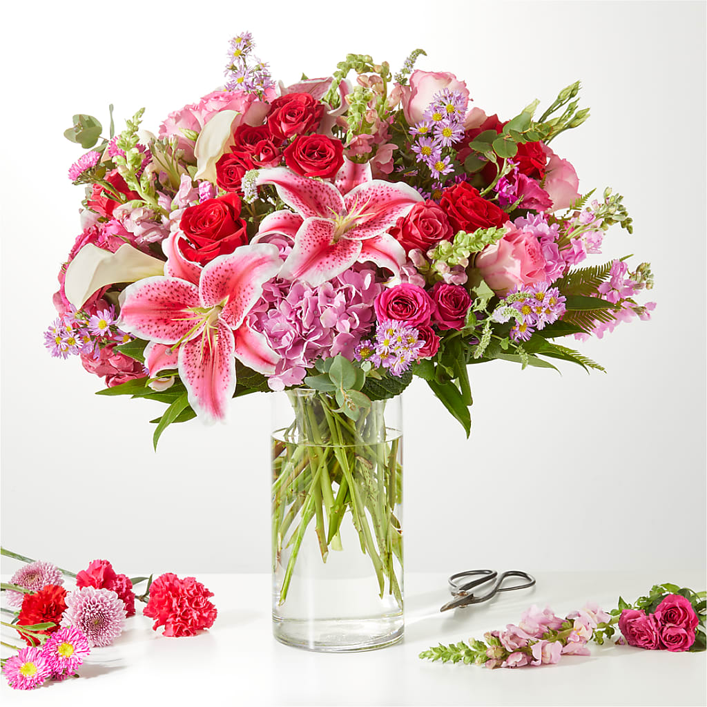 Swooning Over You - A Luxury Florist Original – Rimmon Heights Florist, Manchester NH