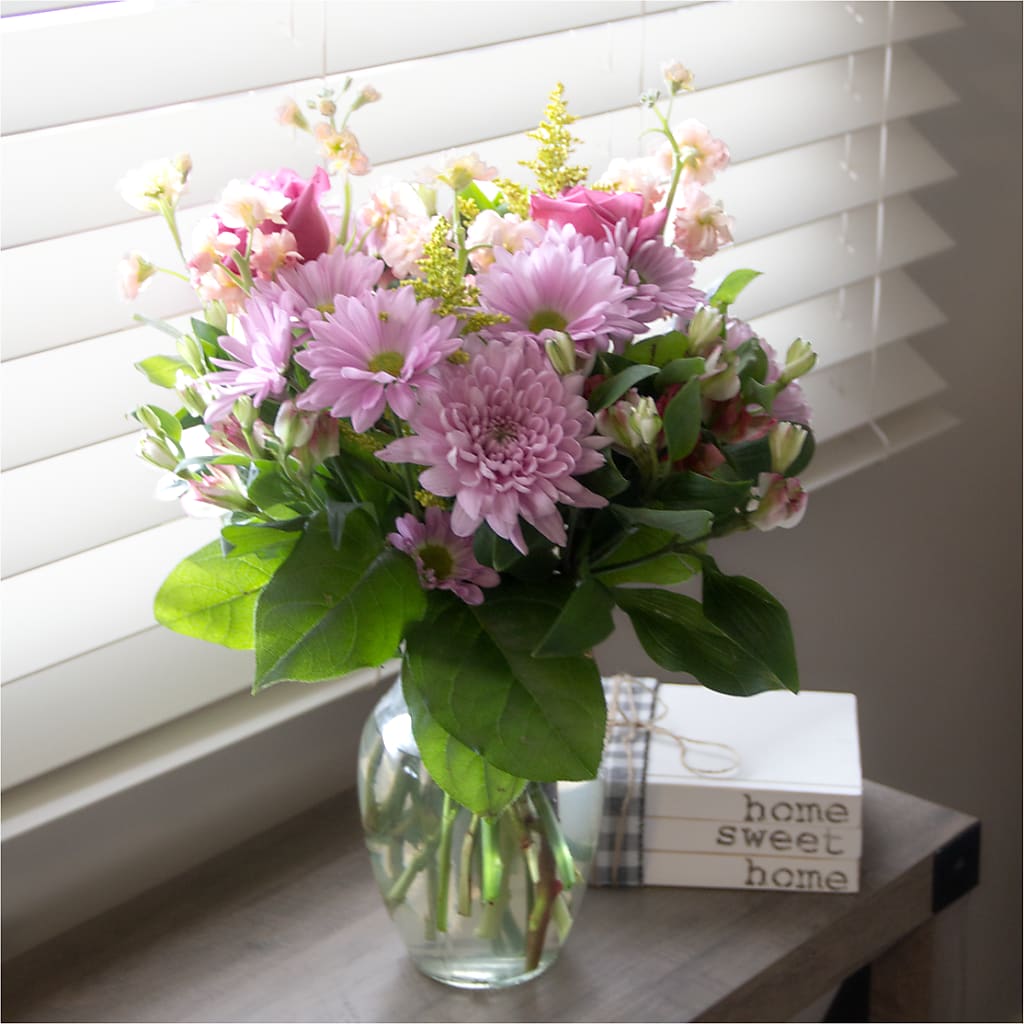 Pastel Tradition - A Florist Original – Rimmon Heights Florist, Manchester NH