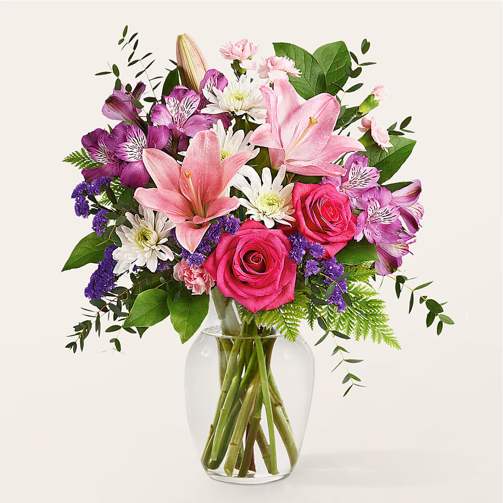 Lace & Pearls Bouquet – Rimmon Heights Florist, Manchester NH