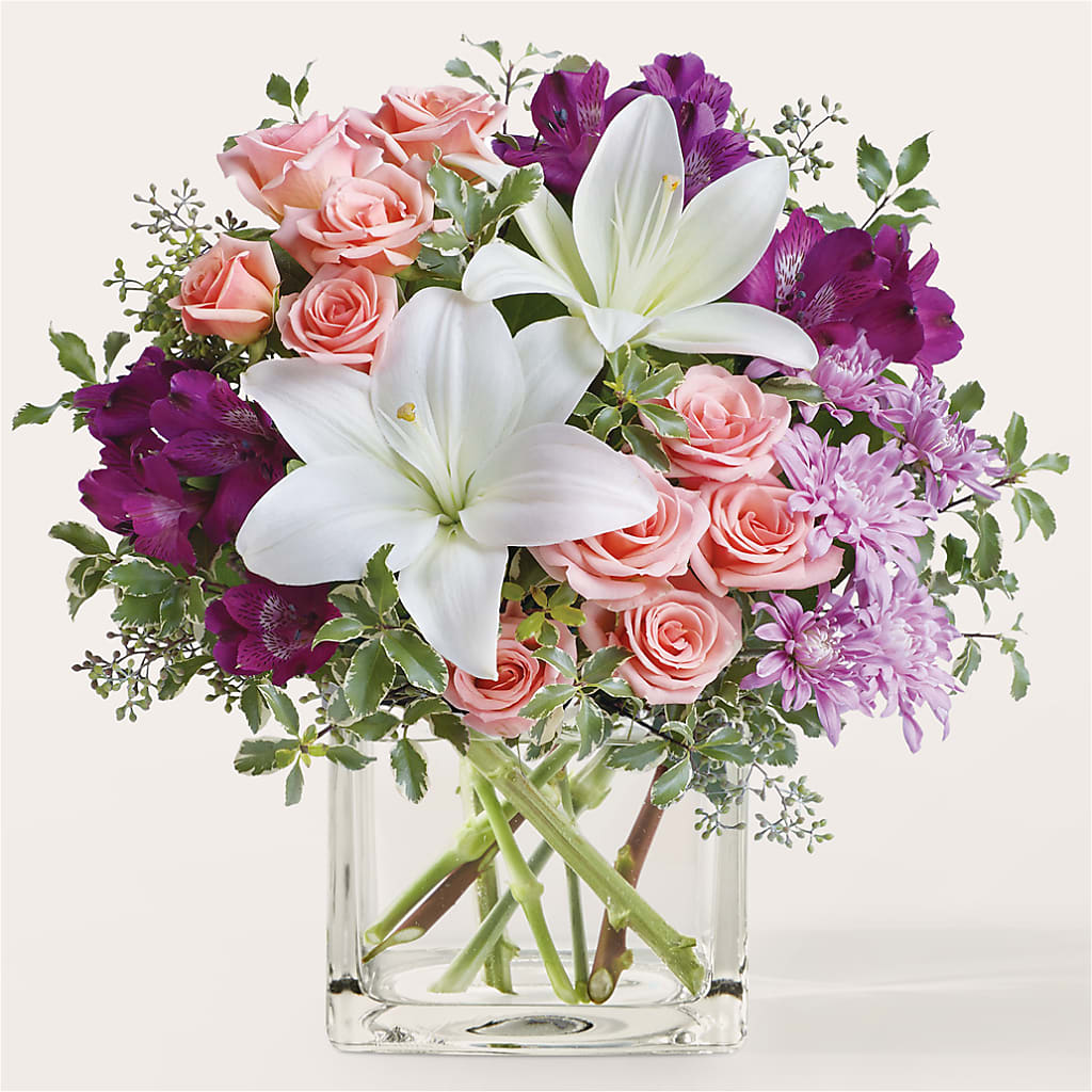 Mani Pedi Bouquet – Rimmon Heights Florist, Manchester NH