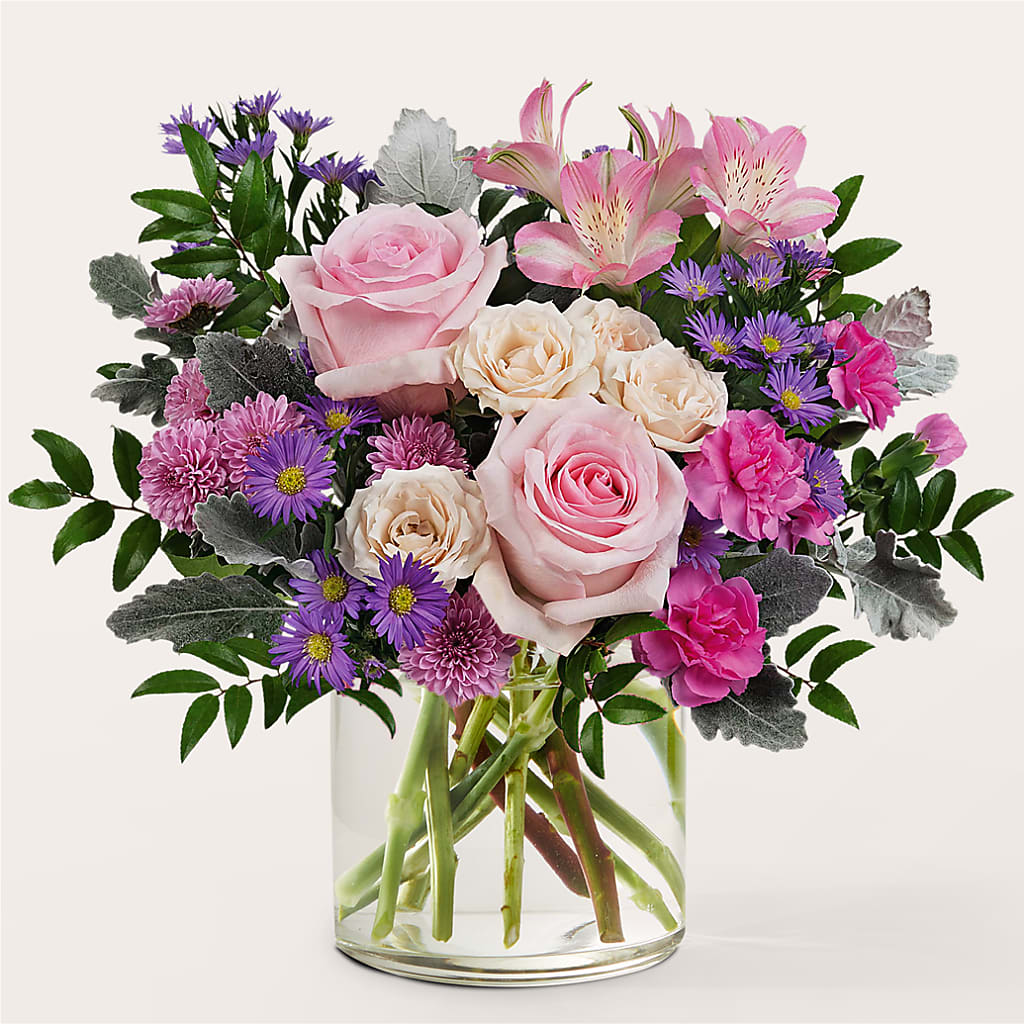 Light as a Feather Bouquet – Rimmon Heights Florist, Manchester NH