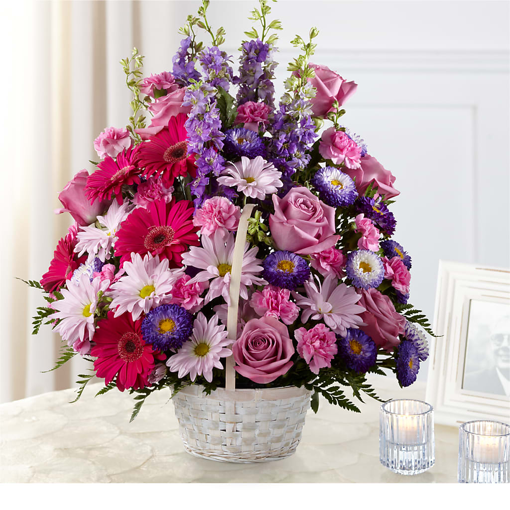 Pastel Peace Basket – Rimmon Heights Florist, Manchester NH