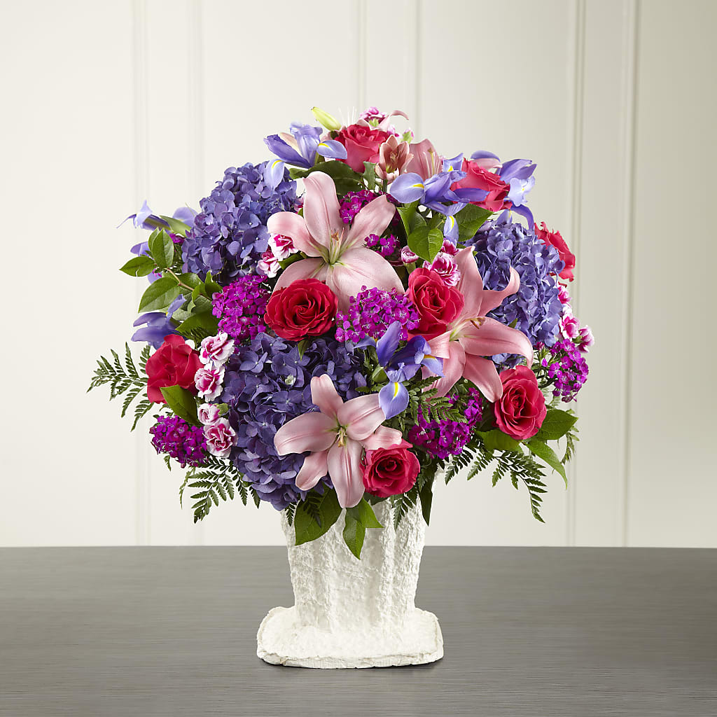 We Fondly Remember Arrangement – Rimmon Heights Florist, Manchester NH