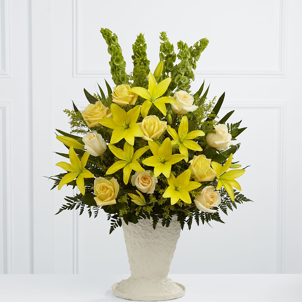 Golden Memories Arrangement – Rimmon Heights Florist, Manchester NH