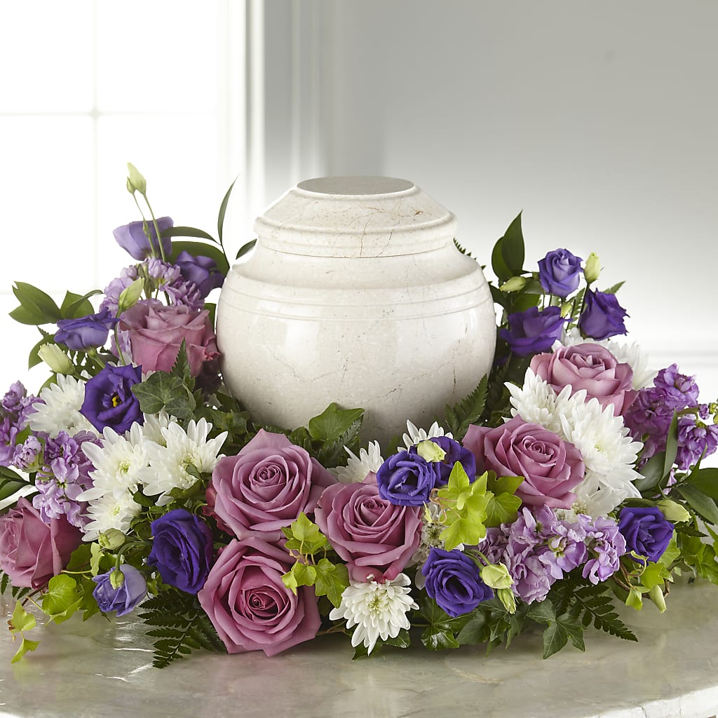 Blooming Sympathy Cremation Adornment – Rimmon Heights Florist, Manchester NH