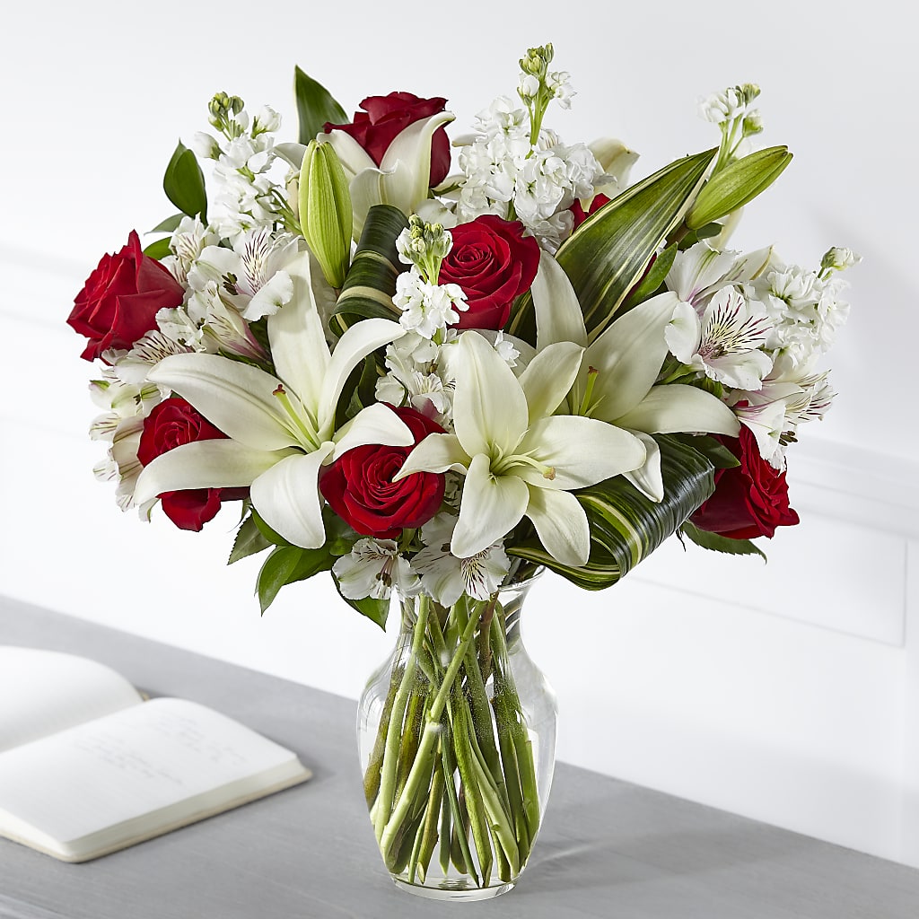 Loving Respect Bouquet – Rimmon Heights Florist, Manchester NH