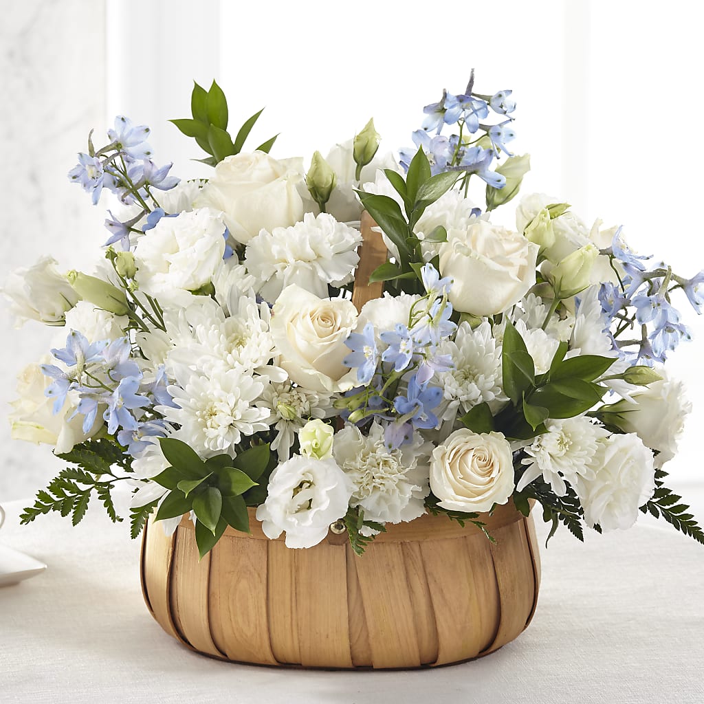 Sincerely Heartfelt Basket – Rimmon Heights Florist, Manchester NH