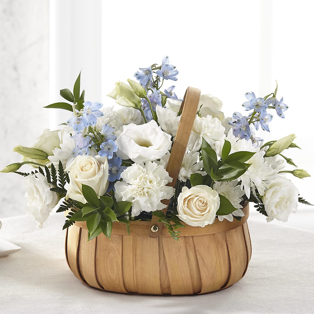 Sincerely Heartfelt Basket – Rimmon Heights Florist, Manchester NH