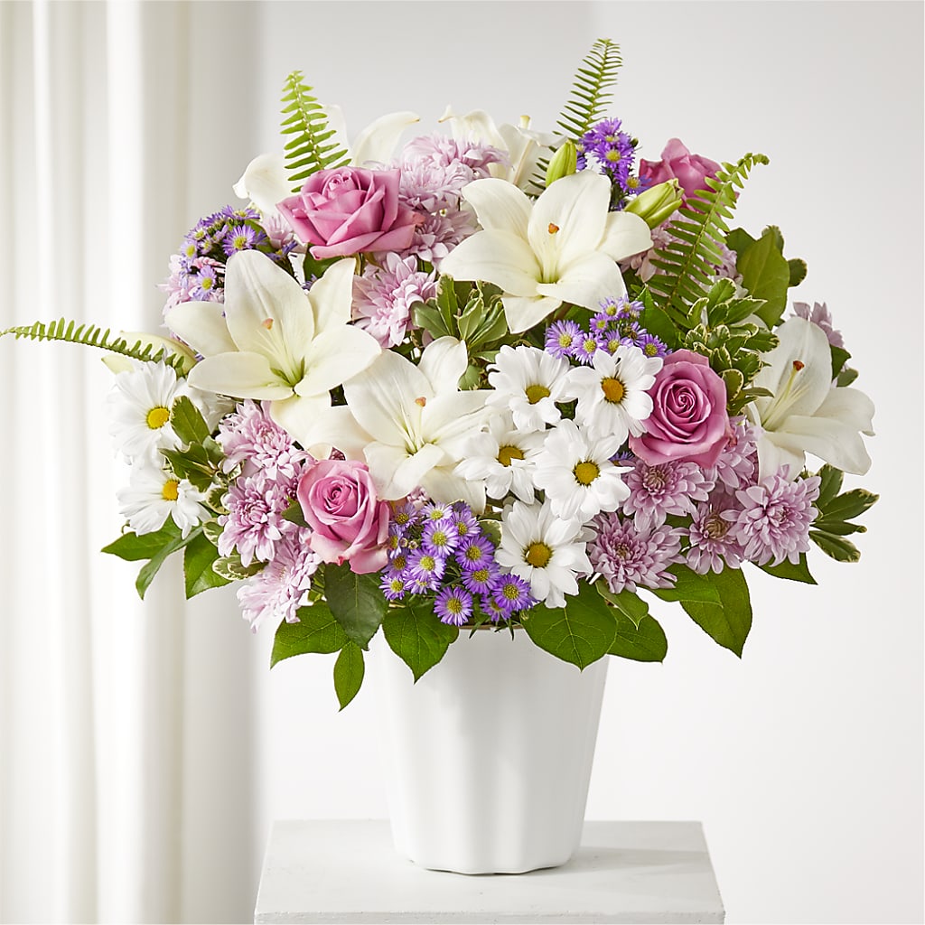 Warmest Thoughts Tabletop Basket – Rimmon Heights Florist, Manchester NH