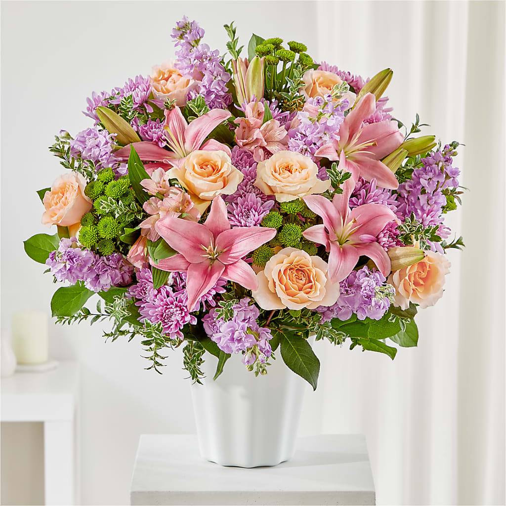 Supportive Embrace Tabletop Basket – Rimmon Heights Florist, Manchester NH