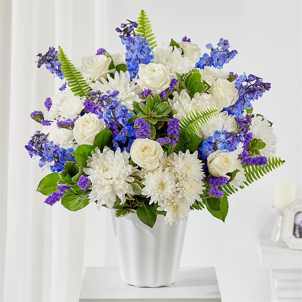 Hold Dear Tabletop Basket – Rimmon Heights Florist, Manchester NH