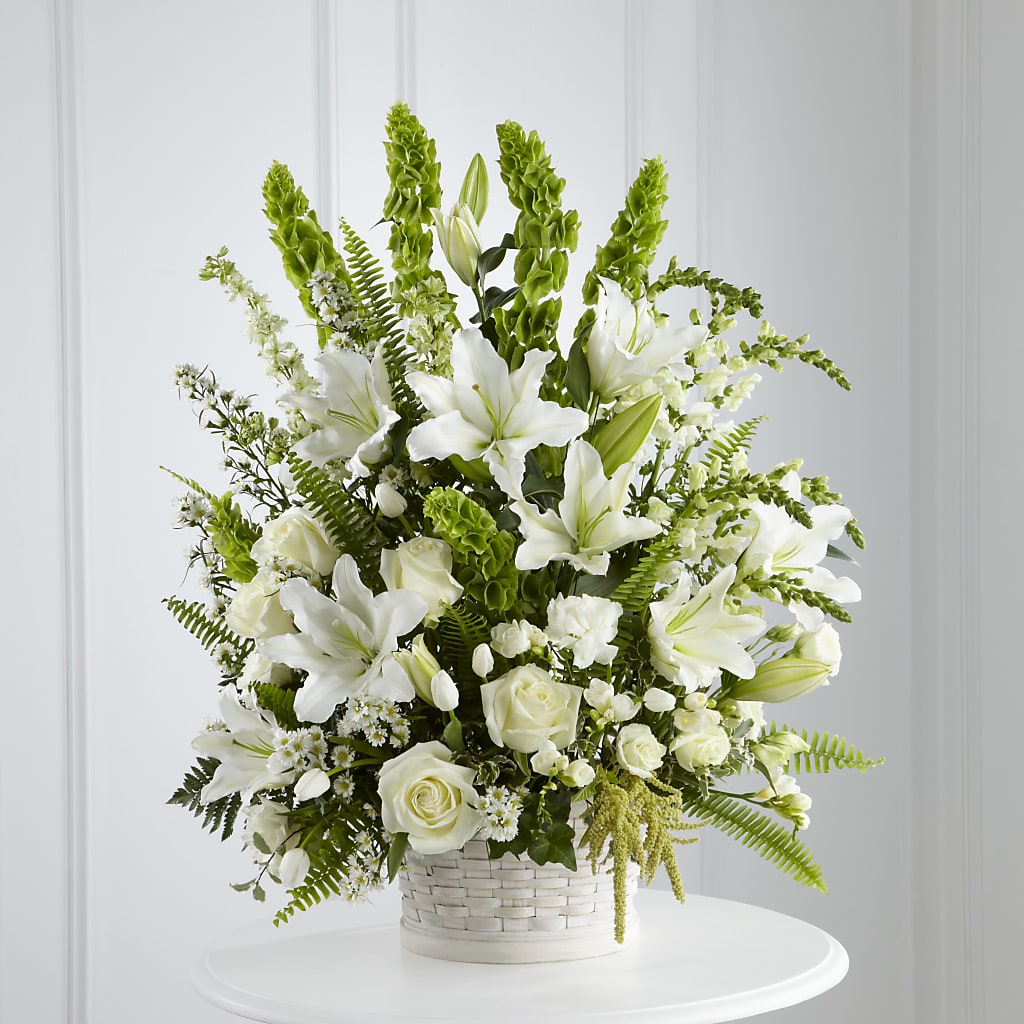 In Our Thoughts Arrangement – Rimmon Heights Florist, Manchester NH