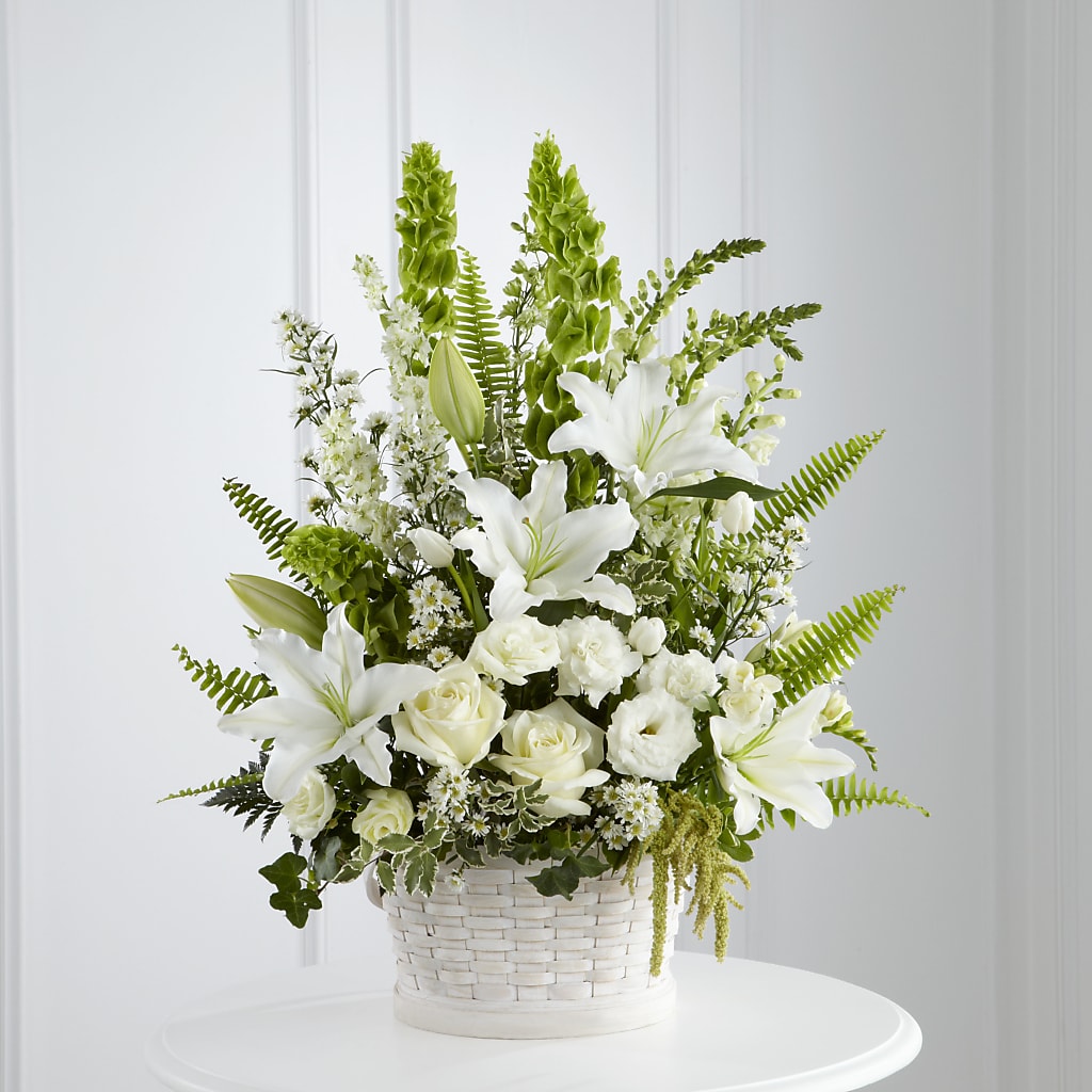 In Our Thoughts Arrangement – Rimmon Heights Florist, Manchester NH