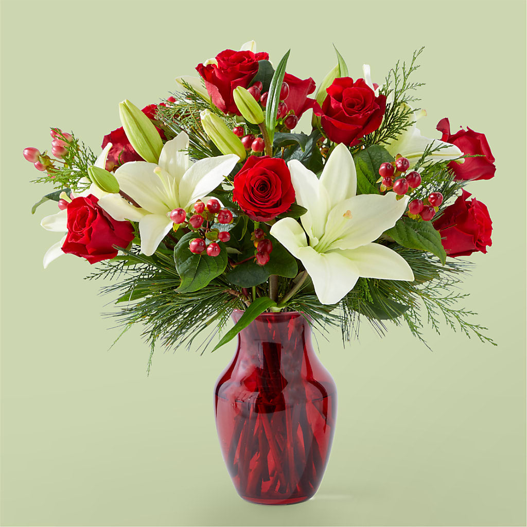 Evergreen Delight Bouquet – Rimmon Heights Florist, Manchester NH
