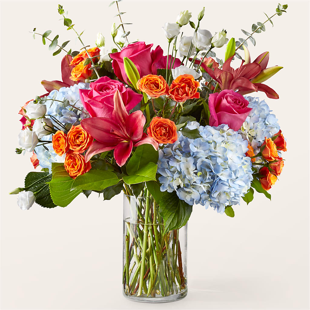 Awestruck Luxury Bouquet – Rimmon Heights Florist, Manchester NH
