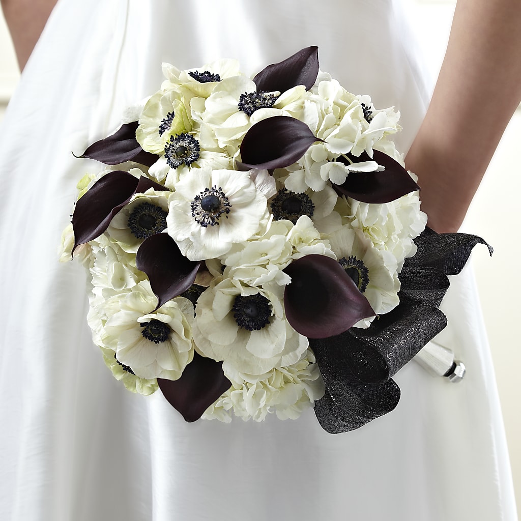 To Have and To Hold Bouquet – Rimmon Heights Florist, Manchester NH