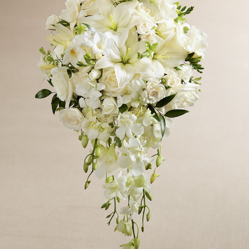 White Wonders Bouquet – Rimmon Heights Florist, Manchester NH