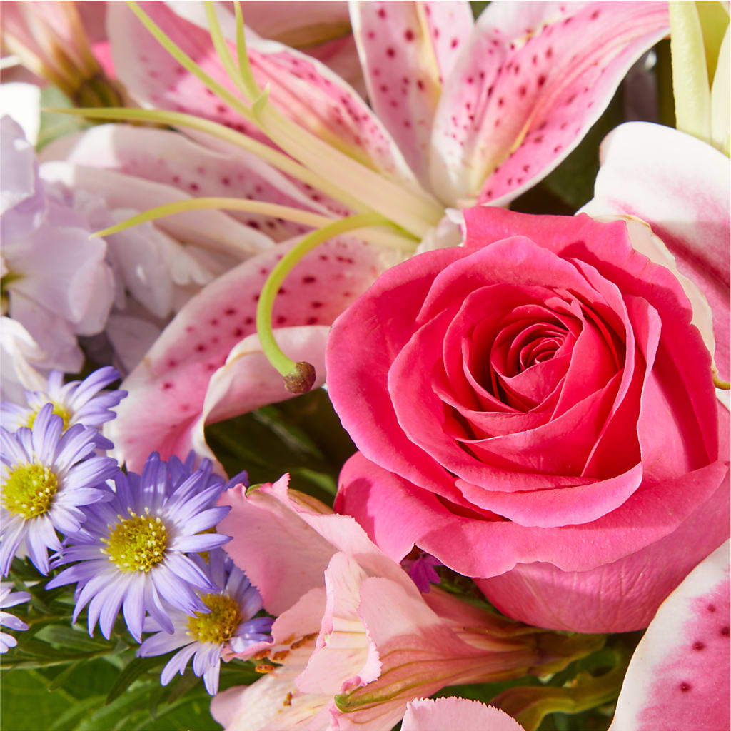 Pressing Petals Bouquet –  Rimmon Heights Florist, Manchester NH