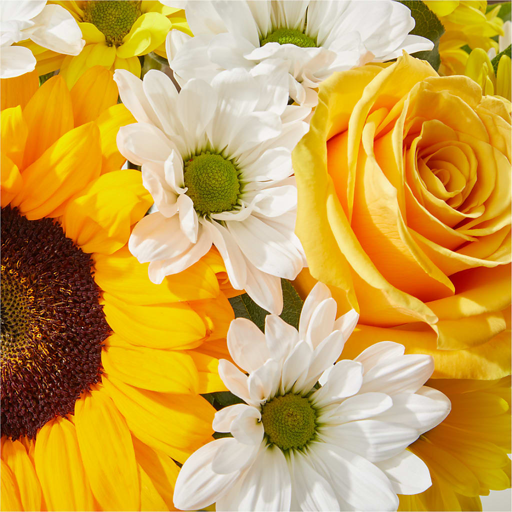 Be Happy Bouquet –  Rimmon Heights Florist, Manchester NH