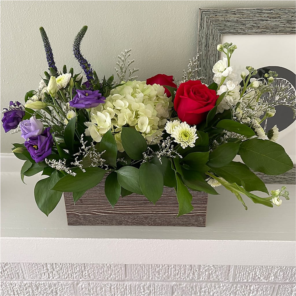 Sweet Magnolia Bouquet –  Rimmon Heights Florist, Manchester NH