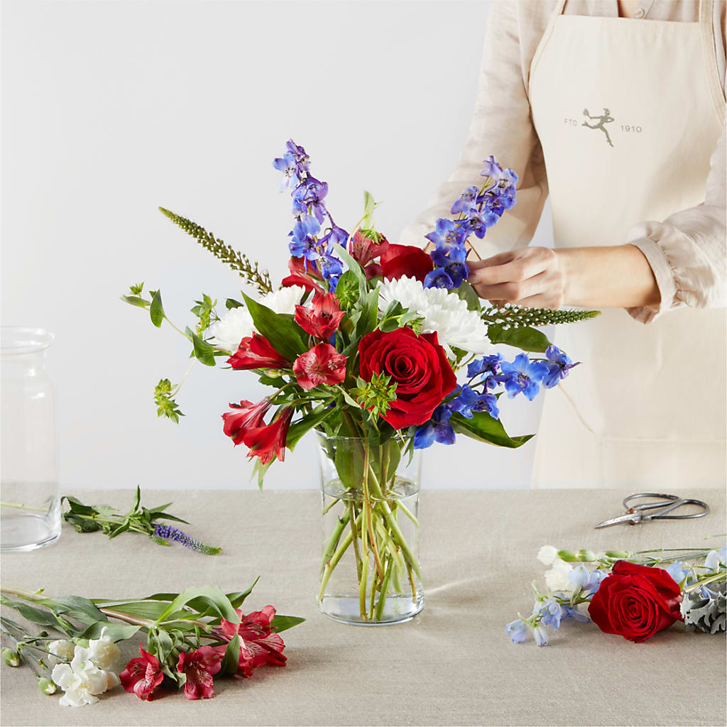 Star Spangled - A Florist Original –  Rimmon Heights Florist, Manchester NH