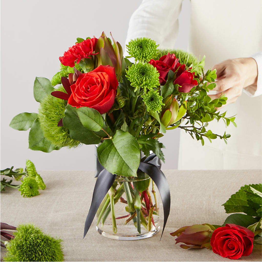 Heritage Kindle – A Florist Original –  Rimmon Heights Florist, Manchester NH