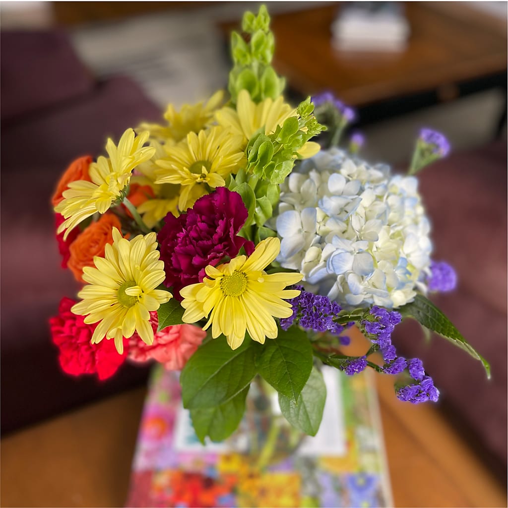 Summer Spectra - A Florist Original –  Rimmon Heights Florist, Manchester NH