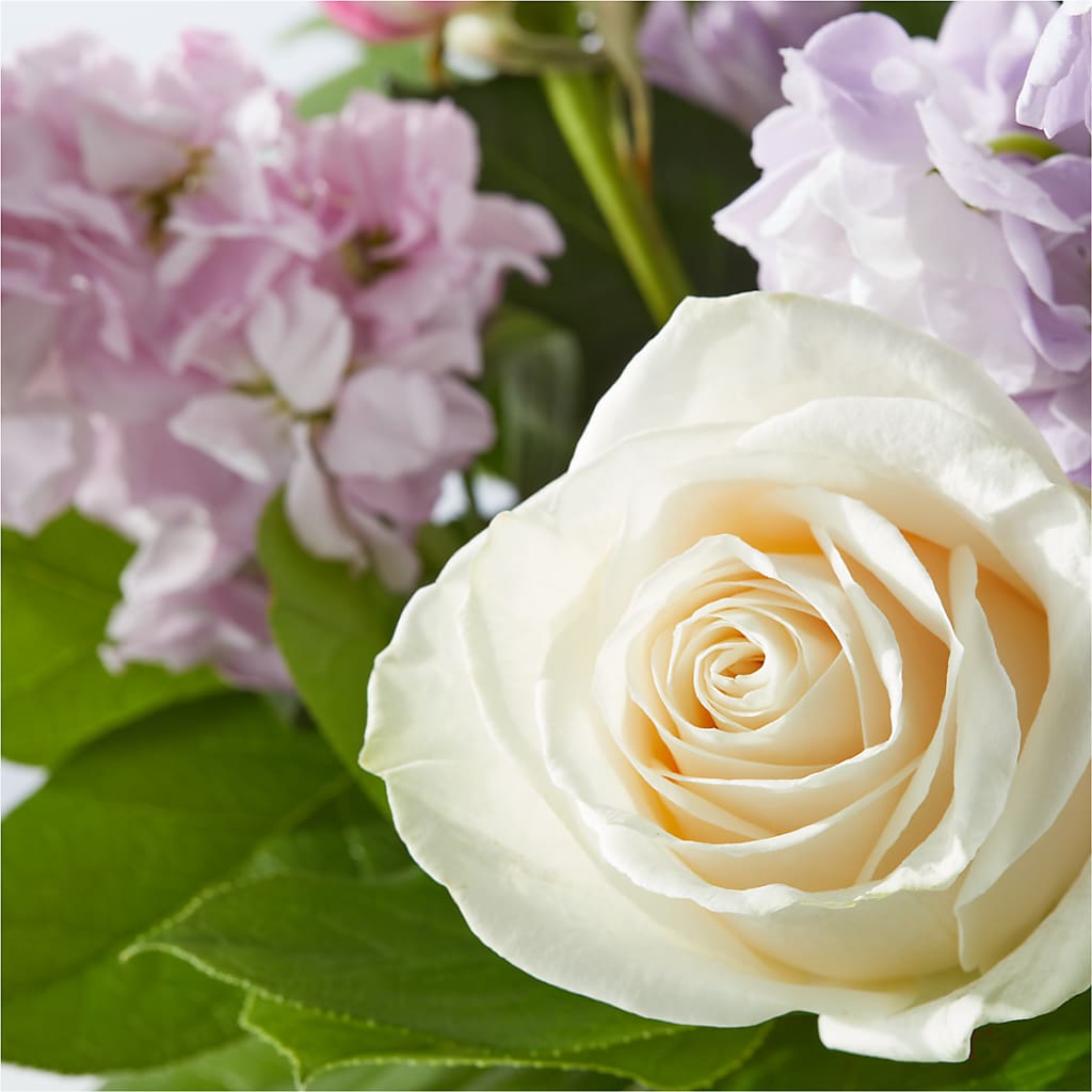 Springtime Spritz Bouquet –  Rimmon Heights Florist, Manchester NH