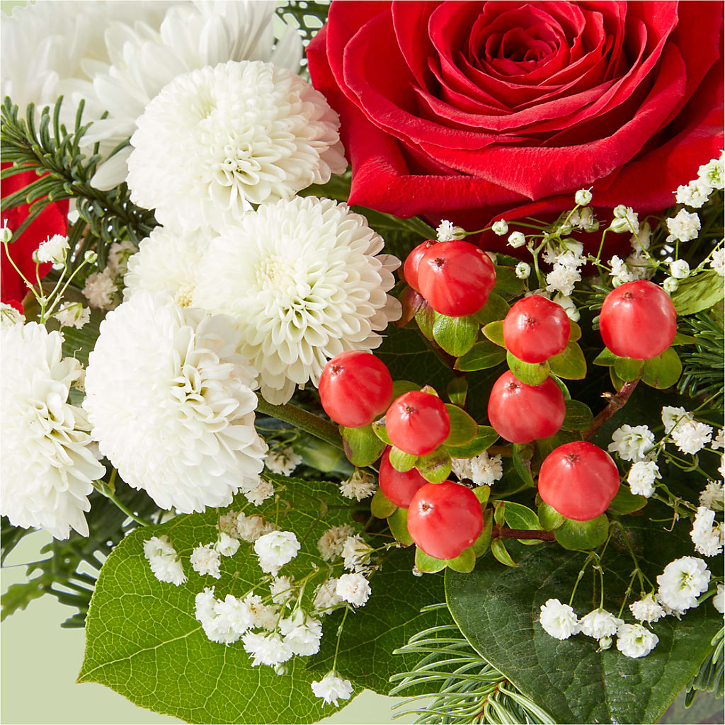 Chance of Flurries Bouquet –  Rimmon Heights Florist, Manchester NH