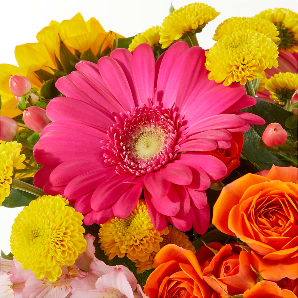 Beach Day Bouquet –  Rimmon Heights Florist, Manchester NH