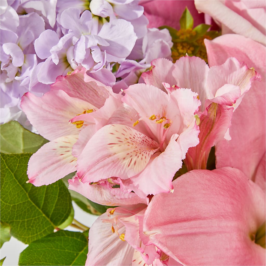 The Crown Jewel Bouquet –  Rimmon Heights Florist, Manchester NH