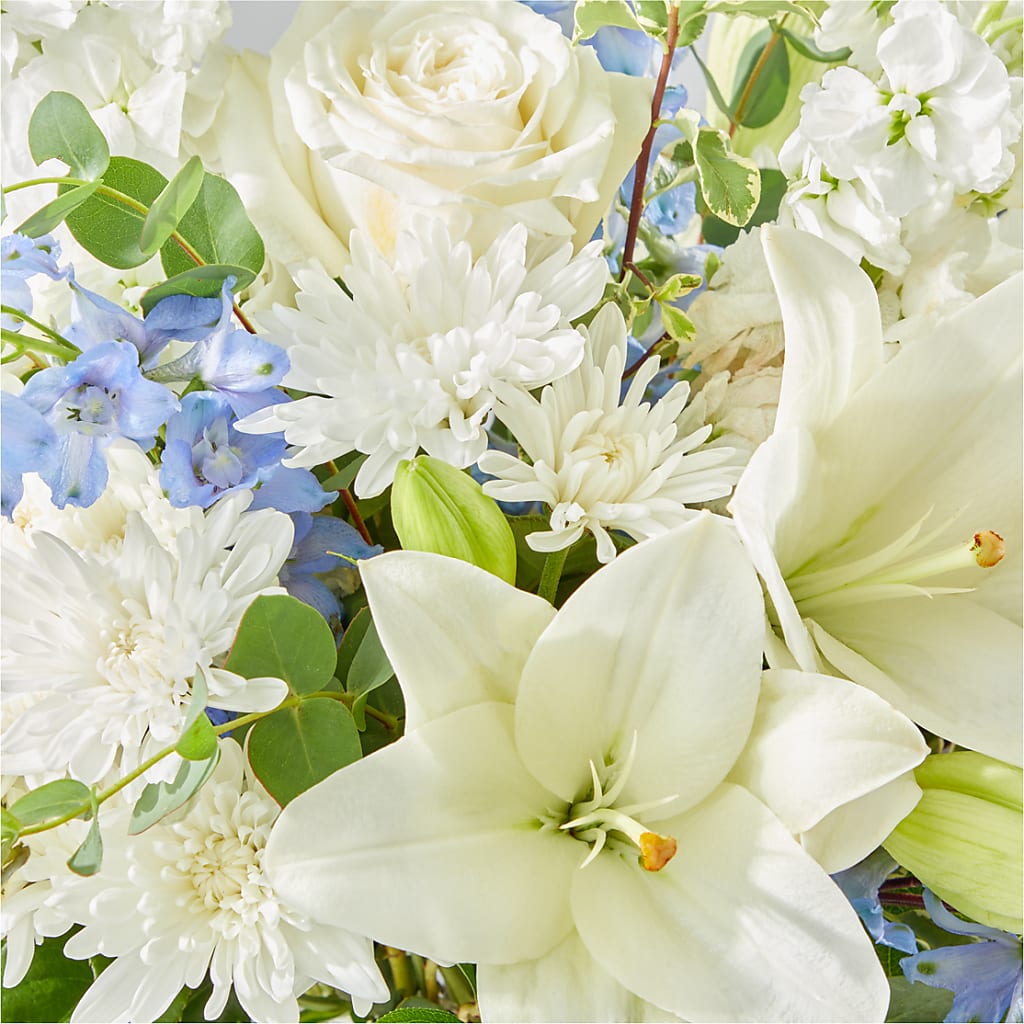 Peace of Mind Bouquet –  Rimmon Heights Florist, Manchester NH