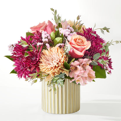 Berry Cobbler Bouquet with Ivory Vase –  Rimmon Heights Florist, Manchester NH